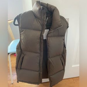 NWT & other stories brown puffer vest size 0/small